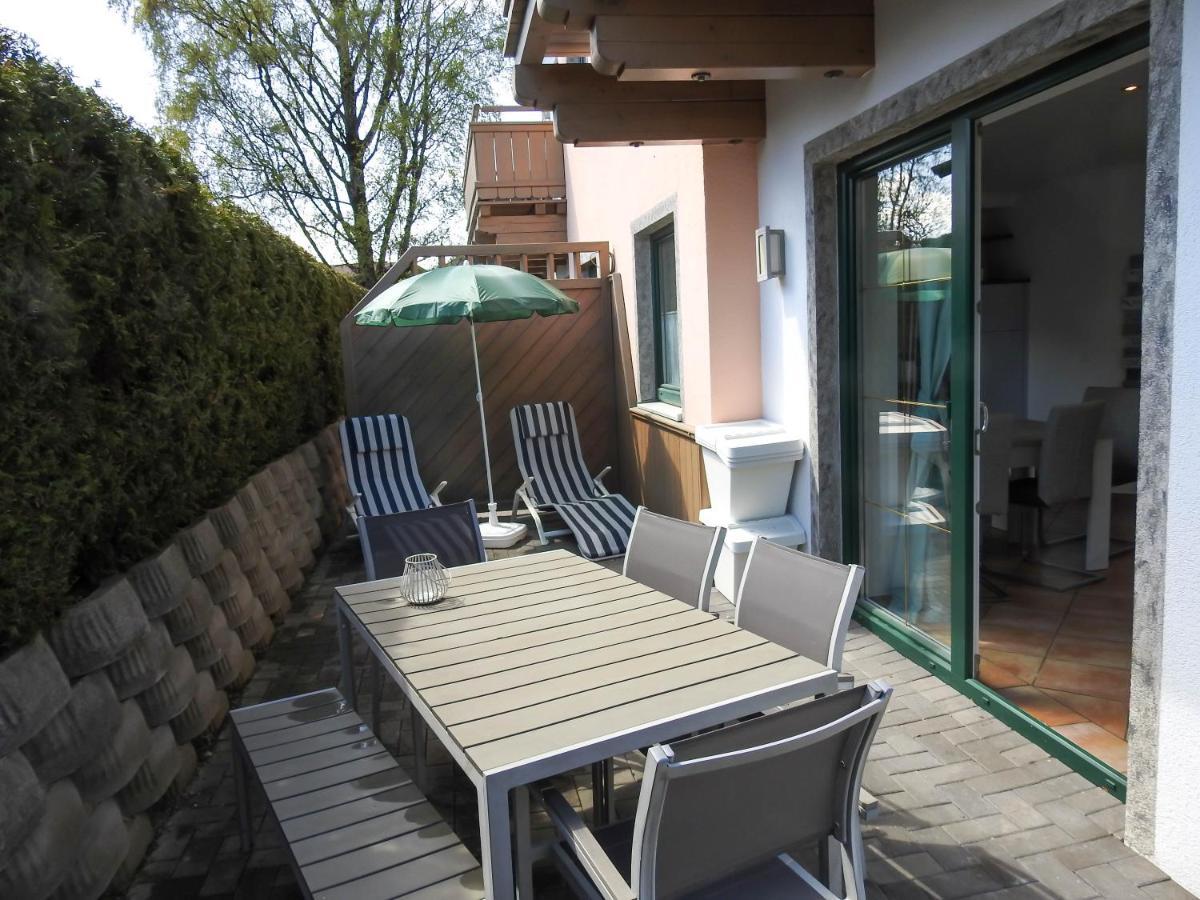 Ferienwohnung Julia Brixen im Thale Buitenkant foto